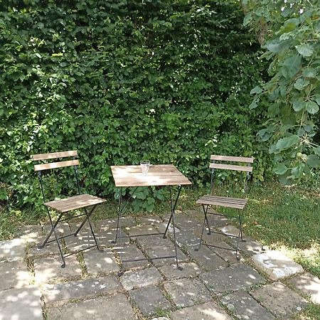 L'Echappee Au Jardin, Yourte Bucolique Godinne Exteriör bild