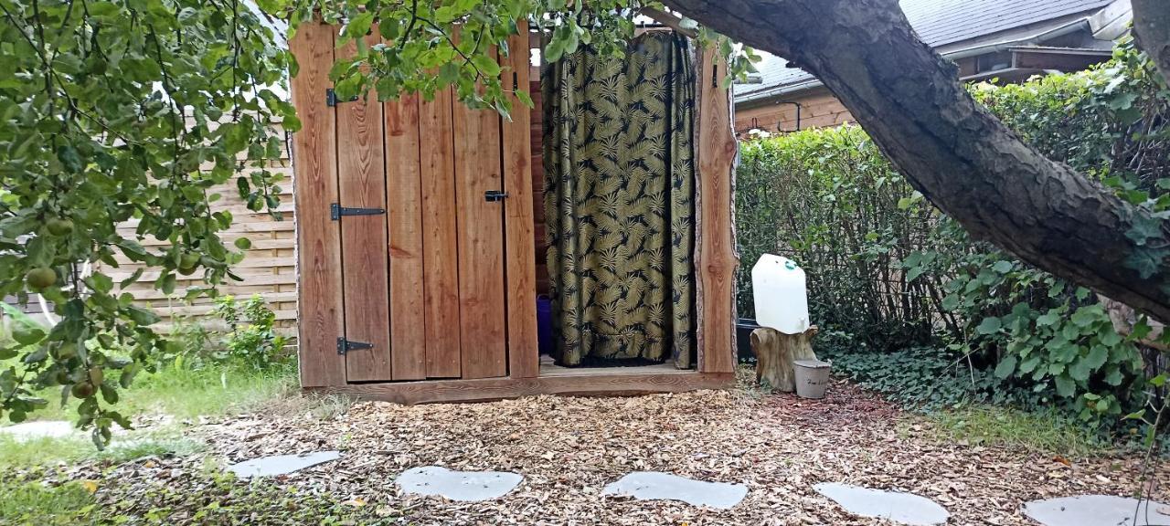 L'Echappee Au Jardin, Yourte Bucolique Godinne Exteriör bild